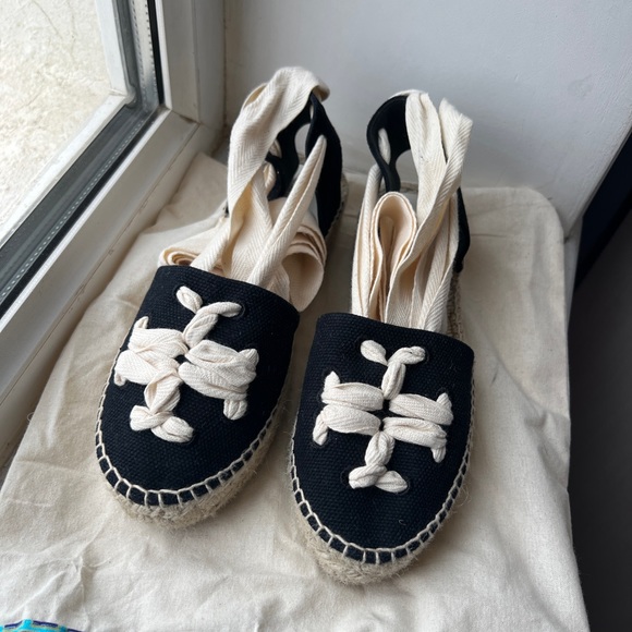 NEW Tory Burch Canvas Espadrilles - Picture 1 of 7